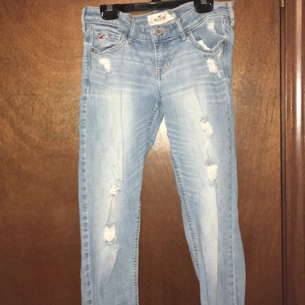 Sexy skinny ripped jeans